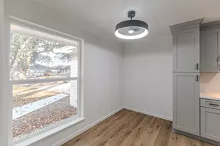 9214 Woodland Oaks Dr, Houston, TX 77040 - Photo 6