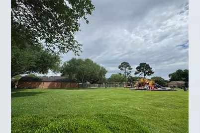 1915 Reddington Road, Sugar Land, TX 77478 - Photo 34
