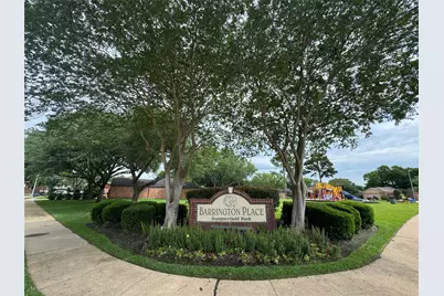 1915 Reddington Road, Sugar Land, TX 77478 - Photo 32