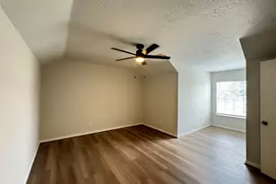 1915 Reddington Rd, Sugar Land, TX 77478 - Photo 22