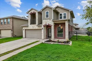 21819 Red Arbor Dr, Humble, TX 77338 - Photo 2