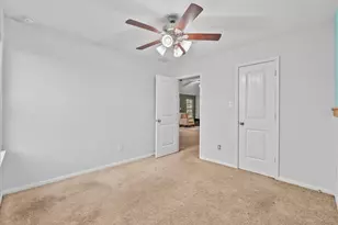21819 Red Arbor Dr, Humble, TX 77338 - Photo 22