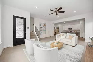 1307 Beachton St, Houston, TX 77007 - Photo 2