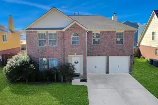 21507 Windsor Castle Dr, Spring, TX 77388 - Photo 2