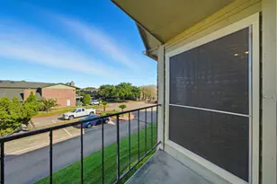18800 Egret Bay Blvd, Webster, TX 77058 - Photo 12