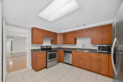 5001 Woodway Drive #1804, Houston, TX 77056 - Photo 14