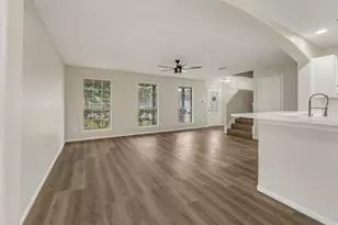 5445 N Buffalo Cir, Willis, TX 77378 - Photo 18