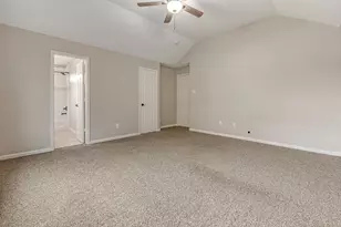 5445 N Buffalo Cir, Willis, TX 77378 - Photo 12