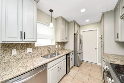 1104 N Heron Drive, Seabrook, TX 77586 - Photo 10