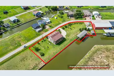 220 Kings Drive, Freeport, TX 77541 - Photo 6