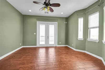 220 Kings Drive, Freeport, TX 77541 - Photo 18