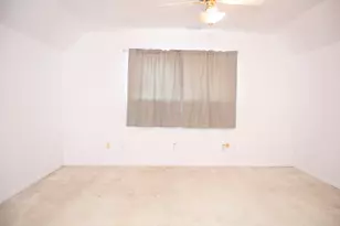12238 Meadowdale Dr, Meadows Place, TX 77477 - Photo 20