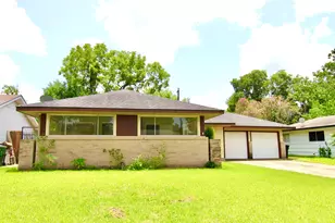 6923 Edgemoor Dr, Houston, TX 77074 - Photo 4