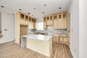 1707 Orr St, Houston, TX 77009 - Photo 10