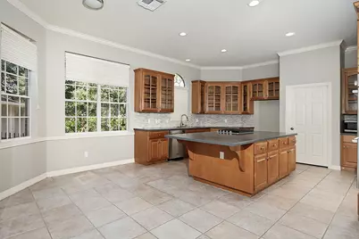 71 Ivory Moon Place, The Woodlands, TX 77381 - Photo 12