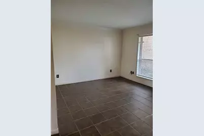 9339 Westwood Village Drive, Houston, TX 77036 - Photo 4