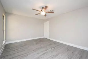 2802 Ashford Oak Dr, Houston, TX 77082 - Photo 20