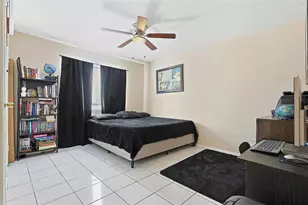 13142 Crystal Cove Dr, Houston, TX 77044 - Photo 14