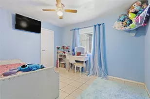 13142 Crystal Cove Dr, Houston, TX 77044 - Photo 12