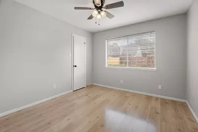 16011 Hickory Knoll Drive, Houston, TX 77059 - Photo 10