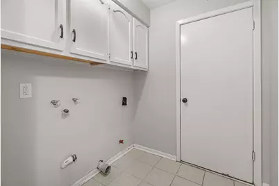 16011 Hickory Knoll Drive, Houston, TX 77059 - Photo 18