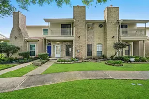 800 Country Pl Dr, Houston, TX 77079 - Photo 22