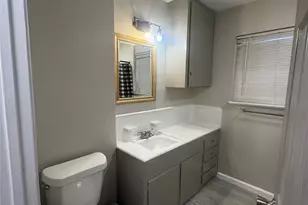 5838 Reed Rd, Houston, TX 77033 - Photo 18
