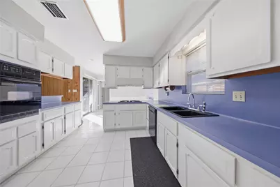 2627 Anniston Drive, Houston, TX 77080 - Photo 18