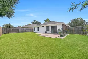 3115 Berryfield Ln, Pearland, TX 77581 - Photo 20