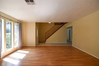 2103 Silver Falls Drive, Houston, TX 77339 - Photo 4