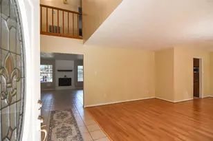 2103 Silver Falls Dr, Houston, TX 77339 - Photo 2
