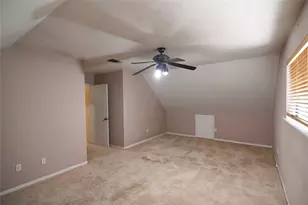2103 Silver Falls Dr, Houston, TX 77339 - Photo 16