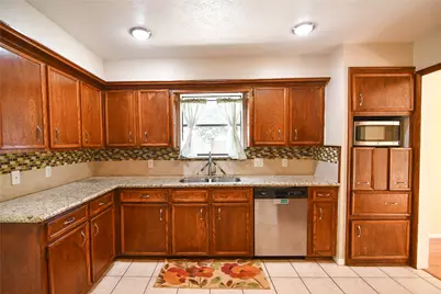 2103 Silver Falls Drive, Houston, TX 77339 - Photo 6
