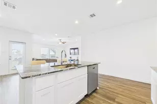 4206 Butler Pt Ln, League City, TX 77573 - Photo 6