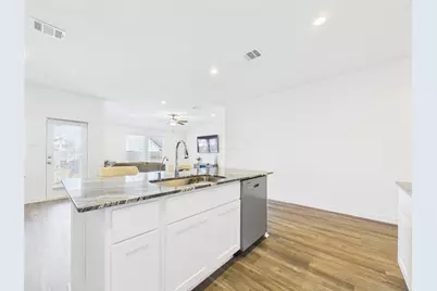 4206 Butler Point Lane, League City, TX 77573 - Photo 6