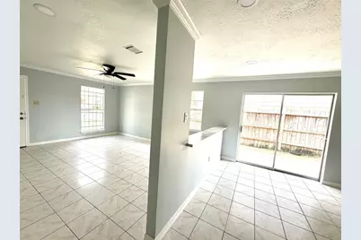 718 Blue Rock Court, Houston, TX 77060 - Photo 4