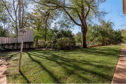 525 12th Street #7, Huntsville, TX 77340 - Photo 20