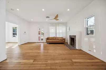 1624 Branard Street, Houston, TX 77006 - Photo 8