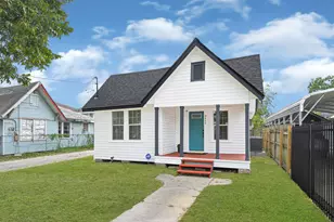 9434 E Avenue K, Houston, TX 77012 - Photo 2