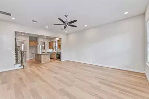 2519 S Houston Ave, Pearland, TX 77581 - Photo 12