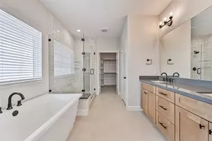 2519 S Houston Ave, Pearland, TX 77581 - Photo 26