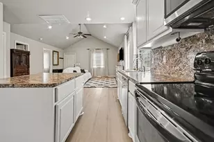 4412 Nicholini St, Dickinson, TX 77539 - Photo 14