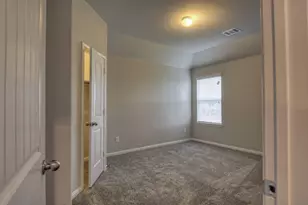 9517 Yellow Rose Dr, Texas City, TX 77591 - Photo 8