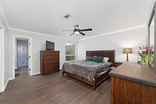 16374 Larkfield Dr, Houston, TX 77059 - Photo 10