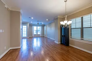 631 Live Oak St, Houston, TX 77003 - Photo 12
