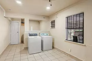 2819 Berry St, Houston, TX 77004 - Photo 10