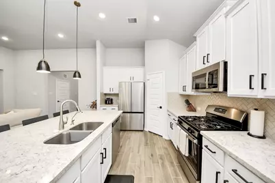 6618 Beacon View Drive, Baytown, TX 77521 - Photo 16