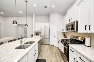 6618 Beacon View Dr, Baytown, TX 77521 - Photo 16