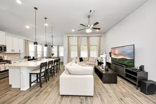 6618 Beacon View Dr, Baytown, TX 77521 - Photo 8