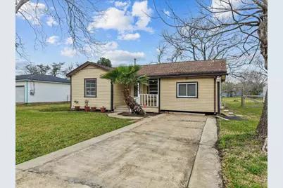 909 Tarpey Road, Texas City, TX 77591 - Photo 2